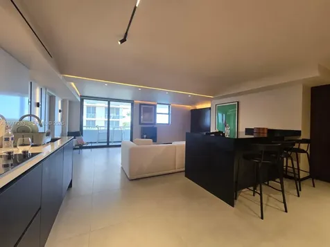 6820 Indian Creek Drive Miami Beach FL 33141