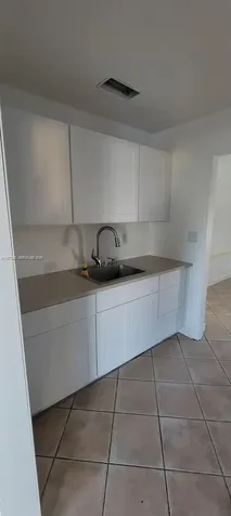 142 SE 4th Avenue Boynton Beach FL 33435