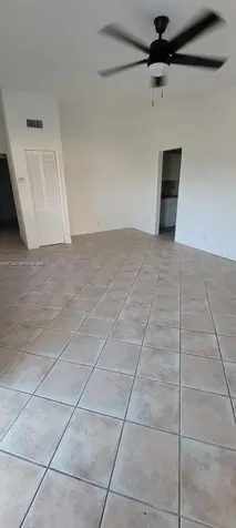 142 SE 4th Avenue Boynton Beach FL 33435