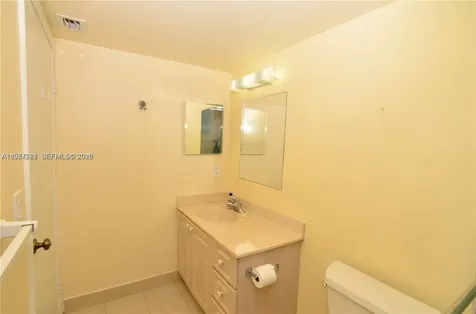 7985 SW 86th Street Miami FL 33143