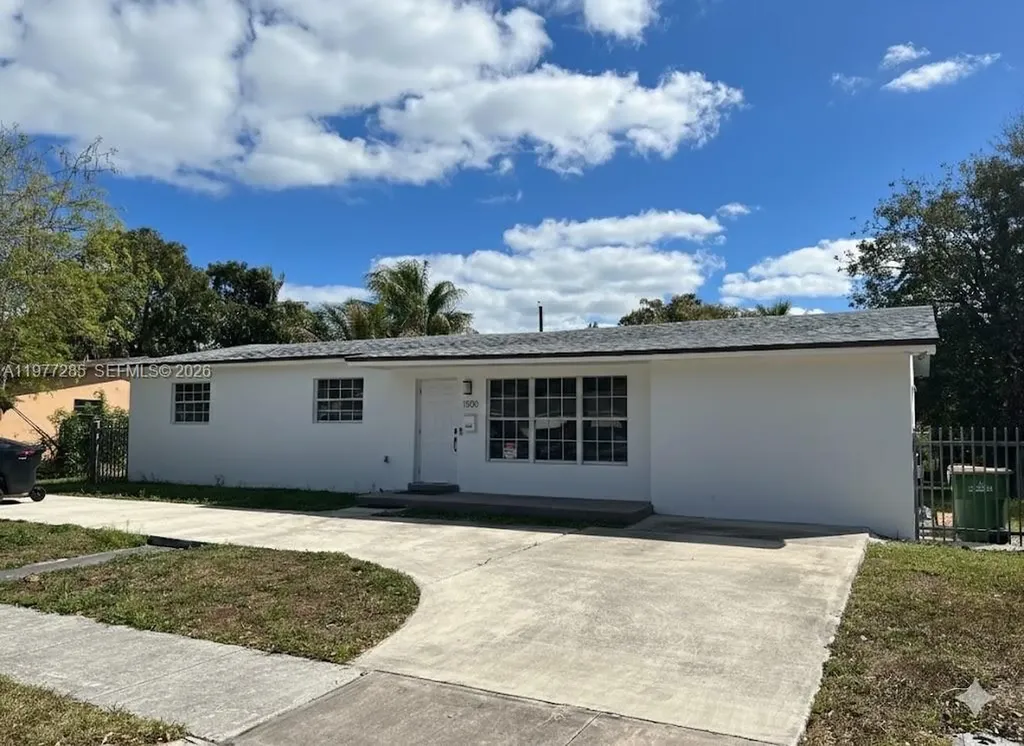 1500 NE 137th Street North Miami FL 33161