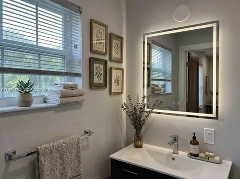 1500 NE 137th Street North Miami FL 33161