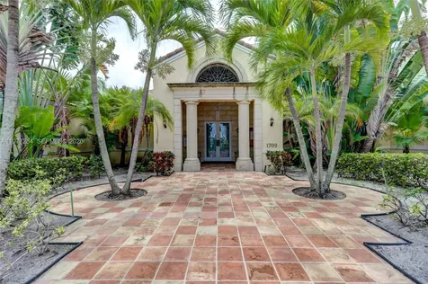 1727 Village Boulevard West Palm Beach FL 33409
