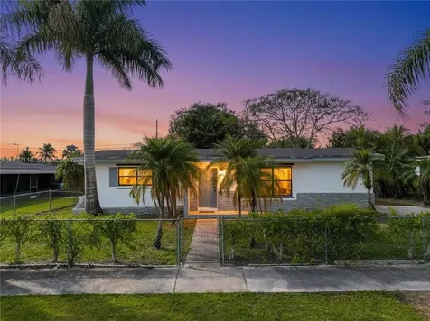 1610 NW 9th Court Homestead FL 33030