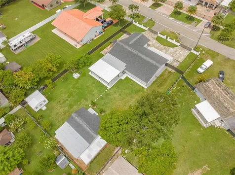 22601 SW 127th Avenue Miami FL 33170
