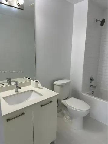 151 SE 1st Street Miami FL 33131