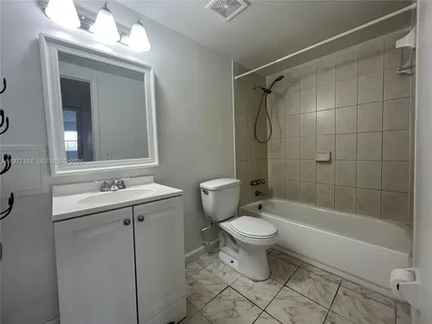 3710 NW 21st Street Lauderdale Lakes FL 33311