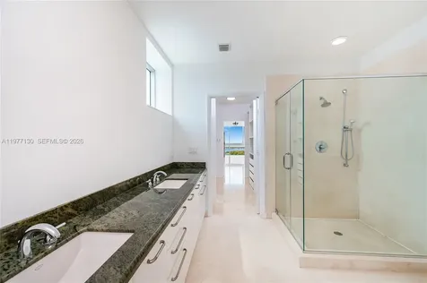 7934 West Drive North Bay Village FL 33141