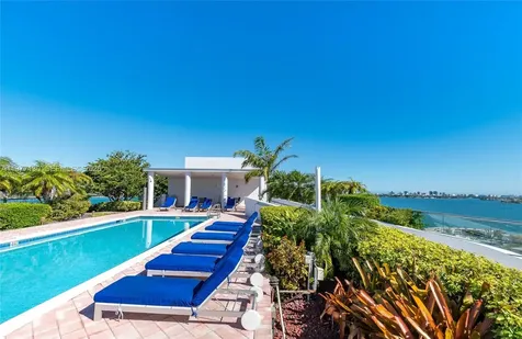 7934 West Drive North Bay Village FL 33141