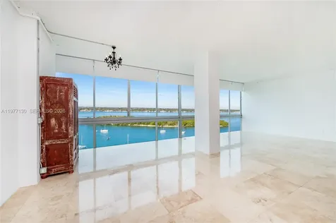 7934 West Drive North Bay Village FL 33141