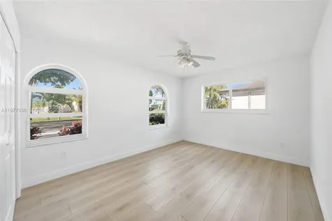1880 NE 206th Terrace Miami FL 33179