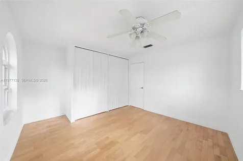 1880 NE 206th Terrace Miami FL 33179