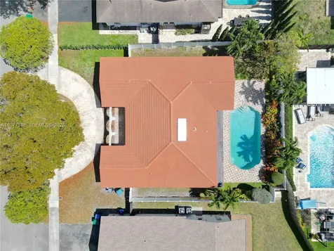 1880 NE 206th Terrace Miami FL 33179
