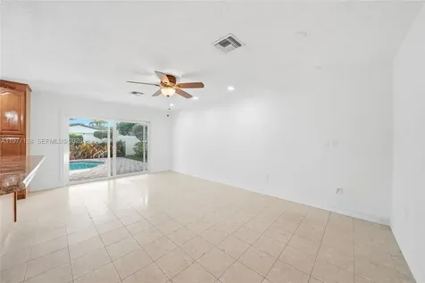 1880 NE 206th Terrace Miami FL 33179