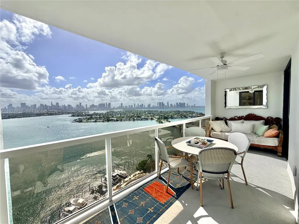 9 Island Avenue Miami Beach FL 33139