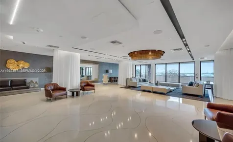 9 Island Avenue Miami Beach FL 33139