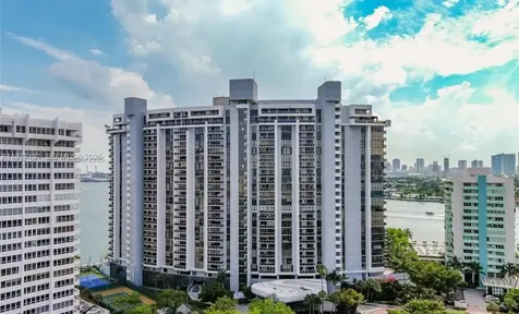 9 Island Avenue Miami Beach FL 33139
