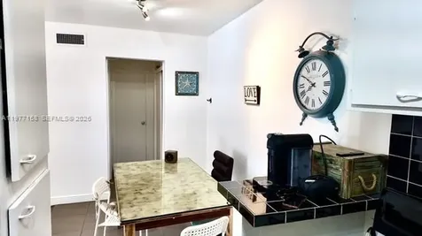 945 Meridian Avenue Miami Beach FL 33139