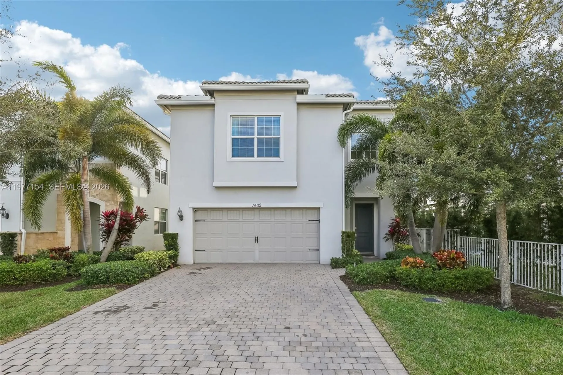 1402 Myrtle Oak Terrace Hollywood FL 33021