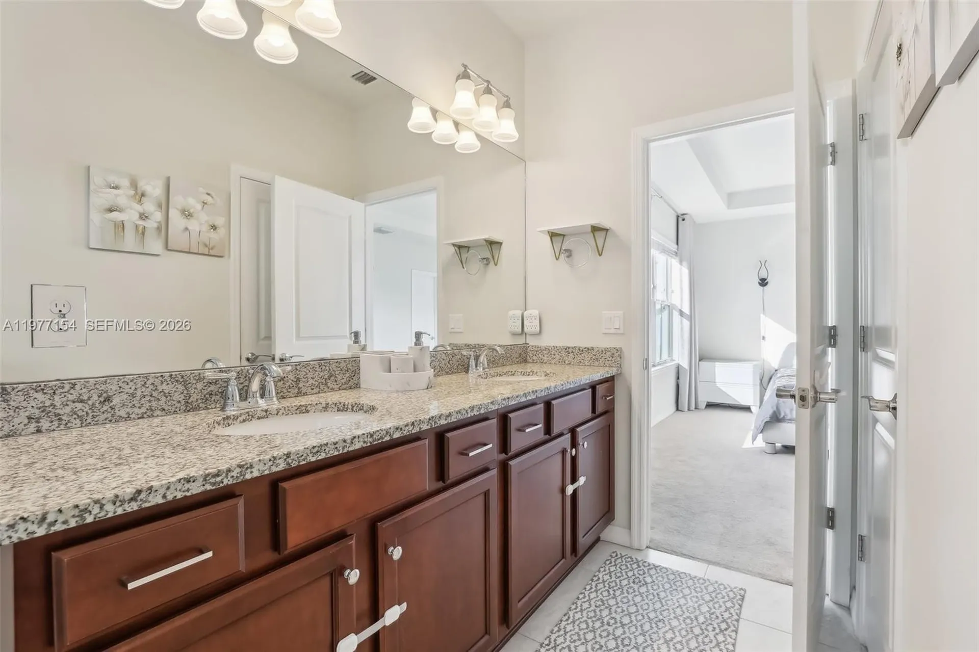 1402 Myrtle Oak Terrace Hollywood FL 33021