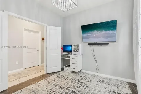 1402 Myrtle Oak Terrace Hollywood FL 33021