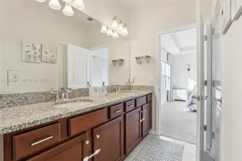 1402 Myrtle Oak Terrace Hollywood FL 33021