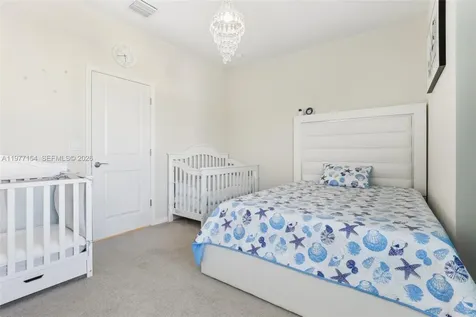 1402 Myrtle Oak Terrace Hollywood FL 33021