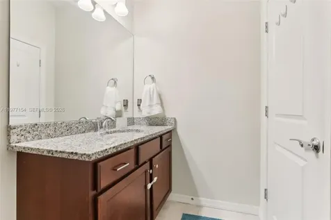 1402 Myrtle Oak Terrace Hollywood FL 33021