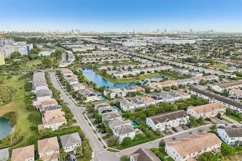 1402 Myrtle Oak Terrace Hollywood FL 33021