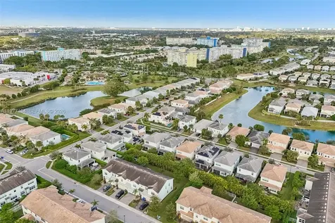 1402 Myrtle Oak Terrace Hollywood FL 33021