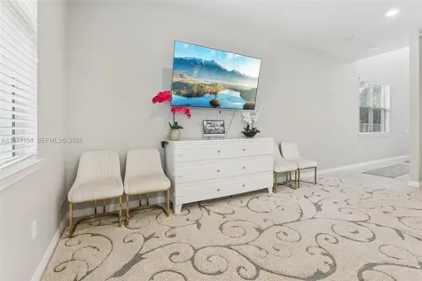 1402 Myrtle Oak Terrace Hollywood FL 33021