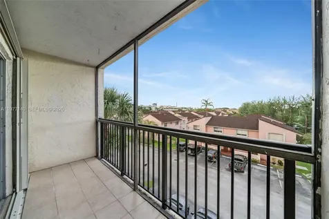 8005 Lake Drive Doral FL 33166