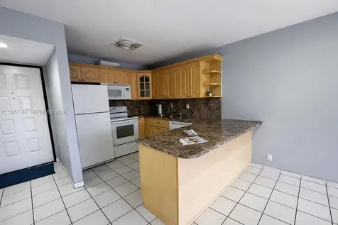8005 Lake Drive Doral FL 33166