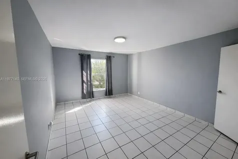8005 Lake Drive Doral FL 33166