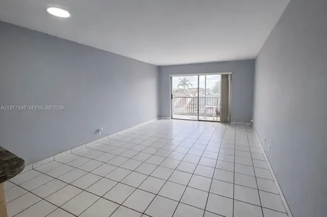 8005 Lake Drive Doral FL 33166