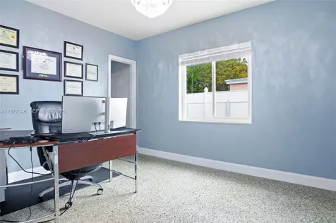 1455 NE 180th Street North Miami Beach FL 33162