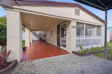 1455 NE 180th Street North Miami Beach FL 33162