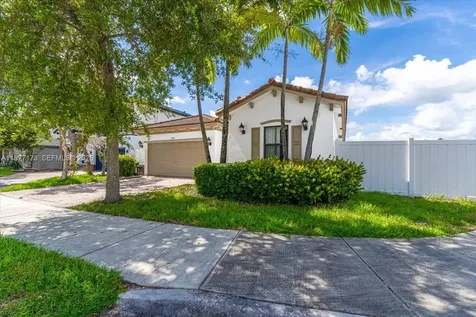16186 SW 65th Lane Miami FL 33193