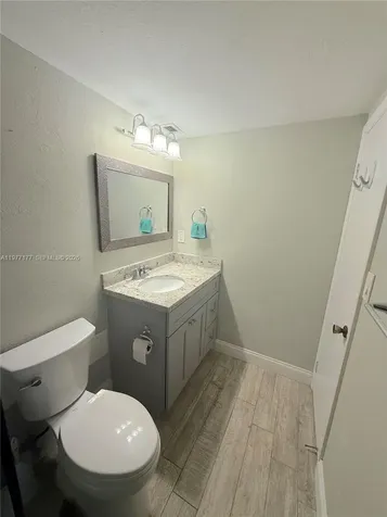 5750 Collins Avenue Miami Beach FL 33140