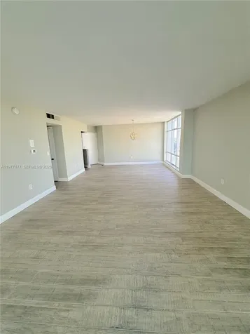 5750 Collins Avenue Miami Beach FL 33140