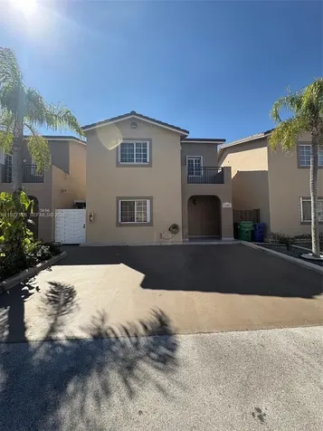 7664 NW 182nd Terrace Hialeah FL 33015