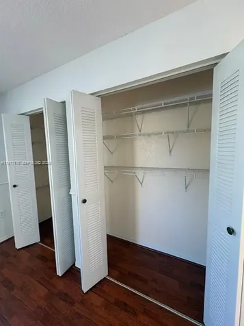 7664 NW 182nd Terrace Hialeah FL 33015
