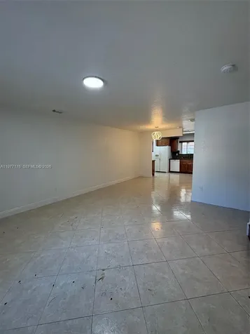 7664 NW 182nd Terrace Hialeah FL 33015