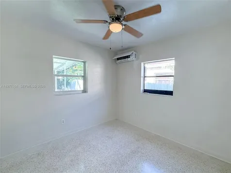 1141 NE 154th Terrace North Miami Beach FL 33162