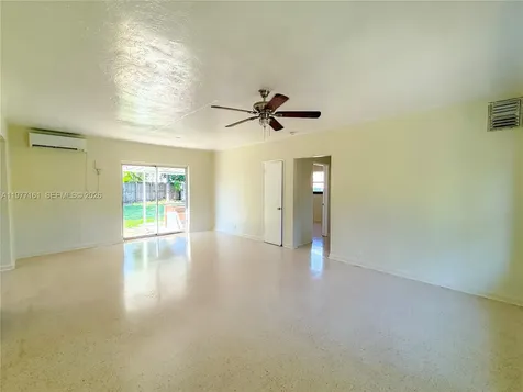 1141 NE 154th Terrace North Miami Beach FL 33162