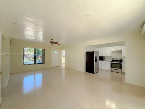 1141 NE 154th Terrace North Miami Beach FL 33162