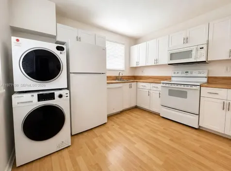 11216 SW 12th Street Pembroke Pines FL 33025