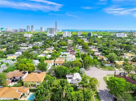 701 SW 27th Road Miami FL 33129