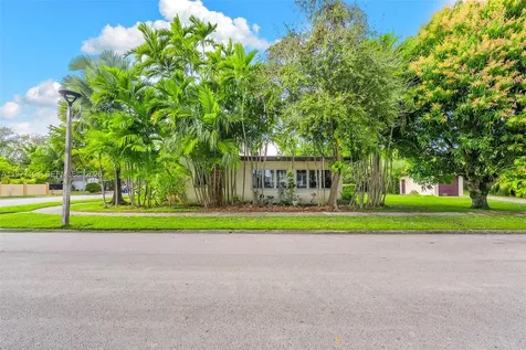 701 SW 27th Road Miami FL 33129