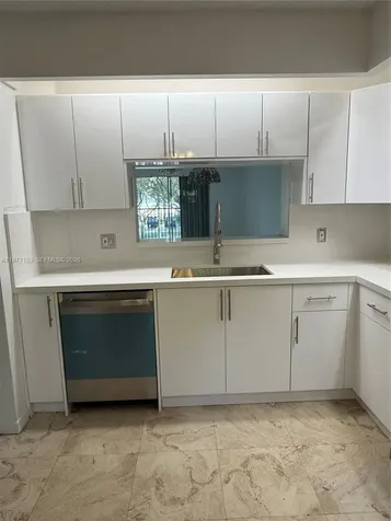 Pembroke Pines FL 33027
